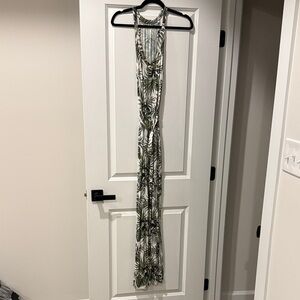 Tropical Print Maxi Dress